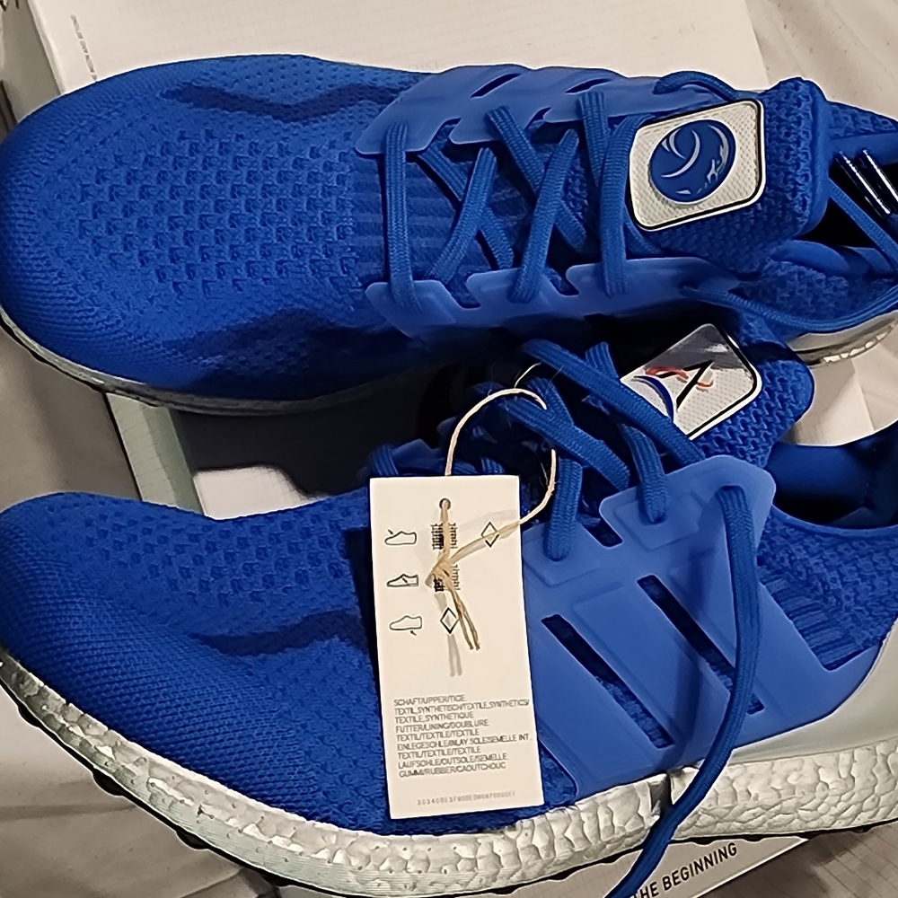 Adidas Ultraboost 5.0 DNA